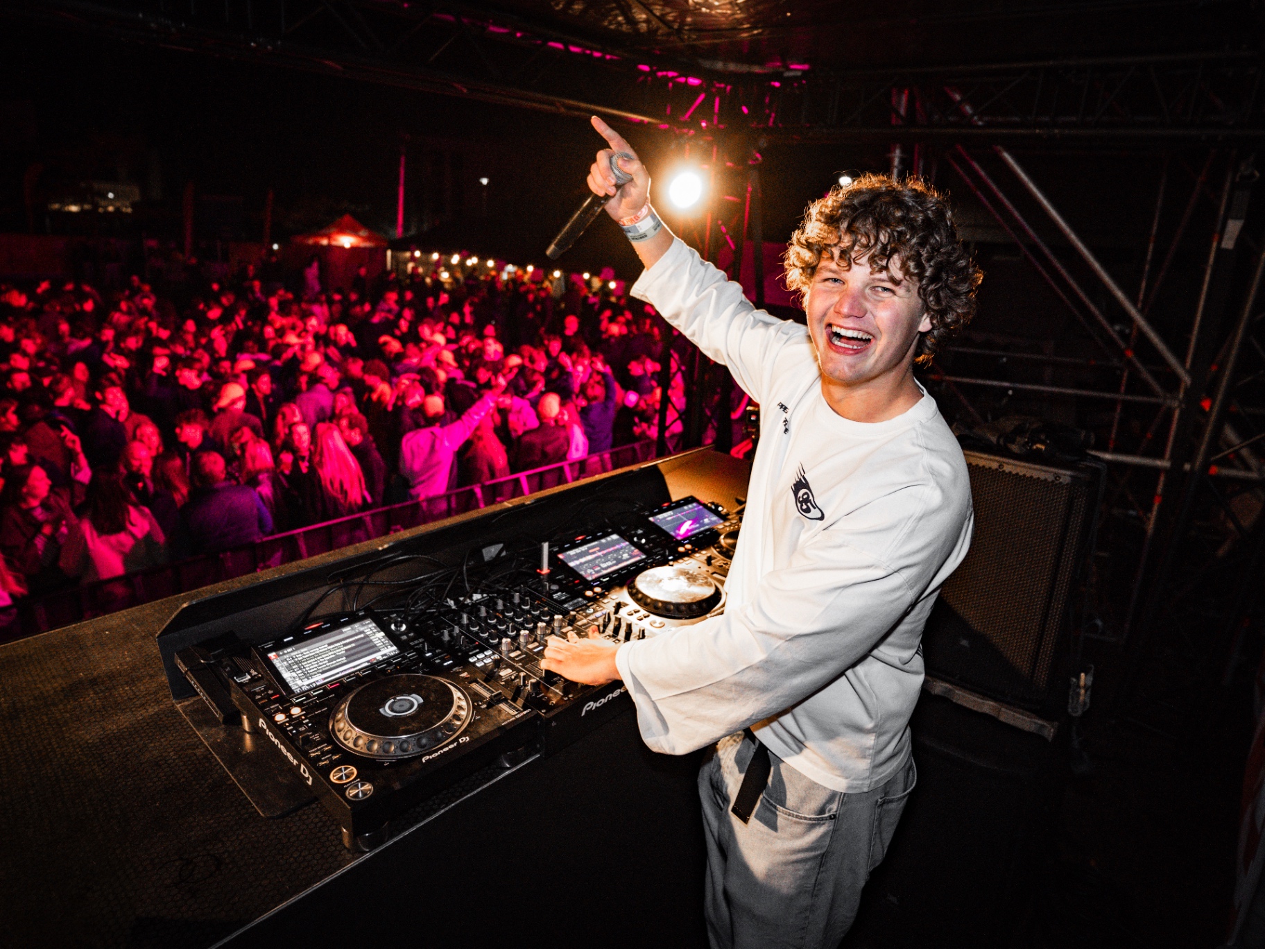 On Stage — Crowd Hype