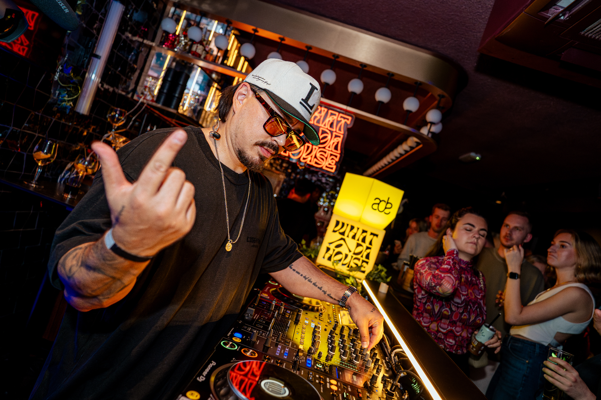 ADE — Behind The Decks